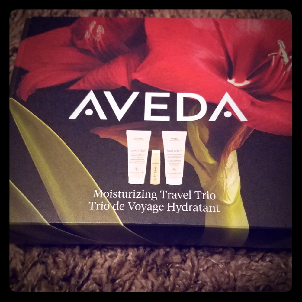 Aveda Moisturizing Travel Trio